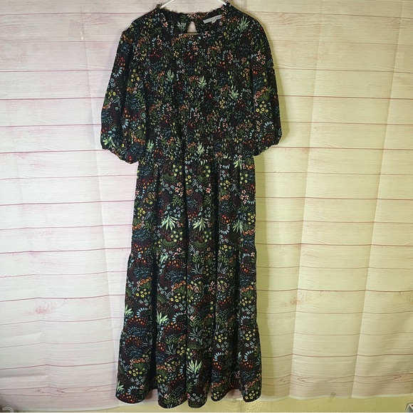 Baltic Born Dresses & Skirts - BalticBorn Beautiful Smock Ruffle Neckline Floral Dress Size 3X